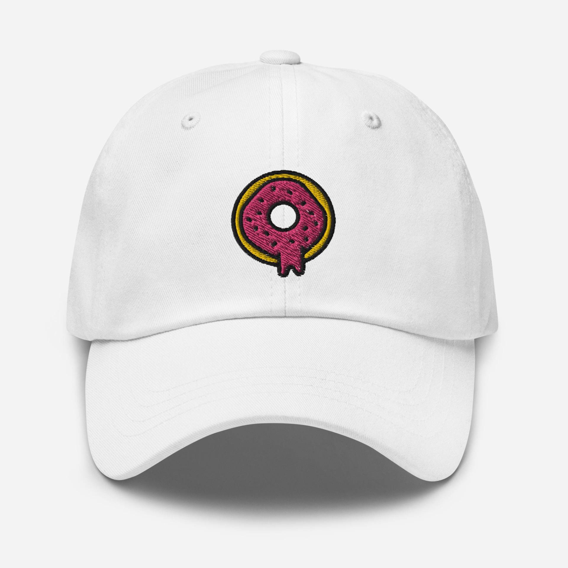 Niedlicher Rosa Donut-Vati-Hut, Bestickte Donut-Baseballmütze, Süße Dad-Kappe Unisex Einstellbar Unstrukturiert Mehrere Farben von StitchinSmilesCo