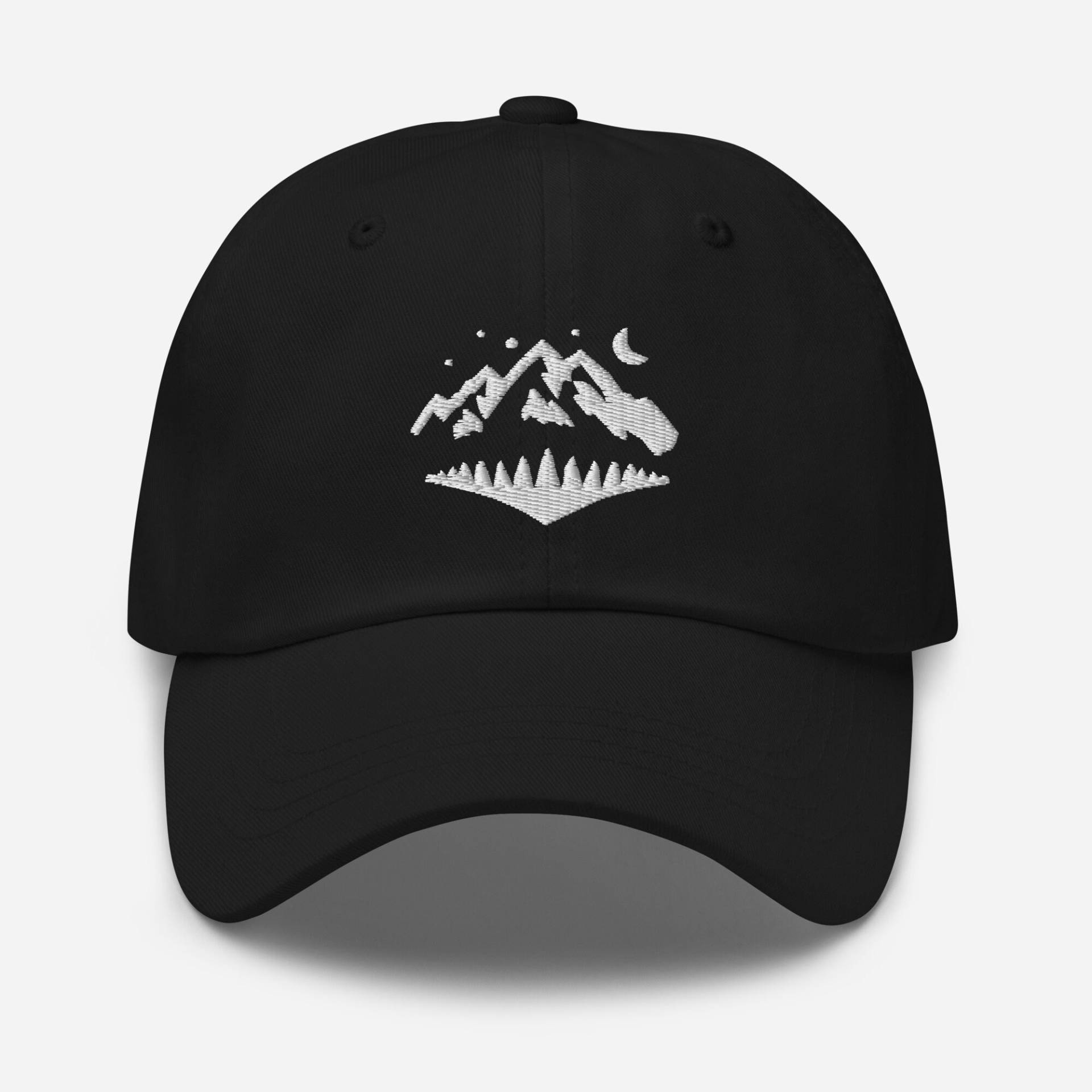 Night Mountain Forest Dad Hat, Wander Bestickte Mütze, Outdoor Papa Unisex Verstellbare Baseball Mütze, Stickerei Camping Geschenk, Weitere Farben von StitchinSmilesCo