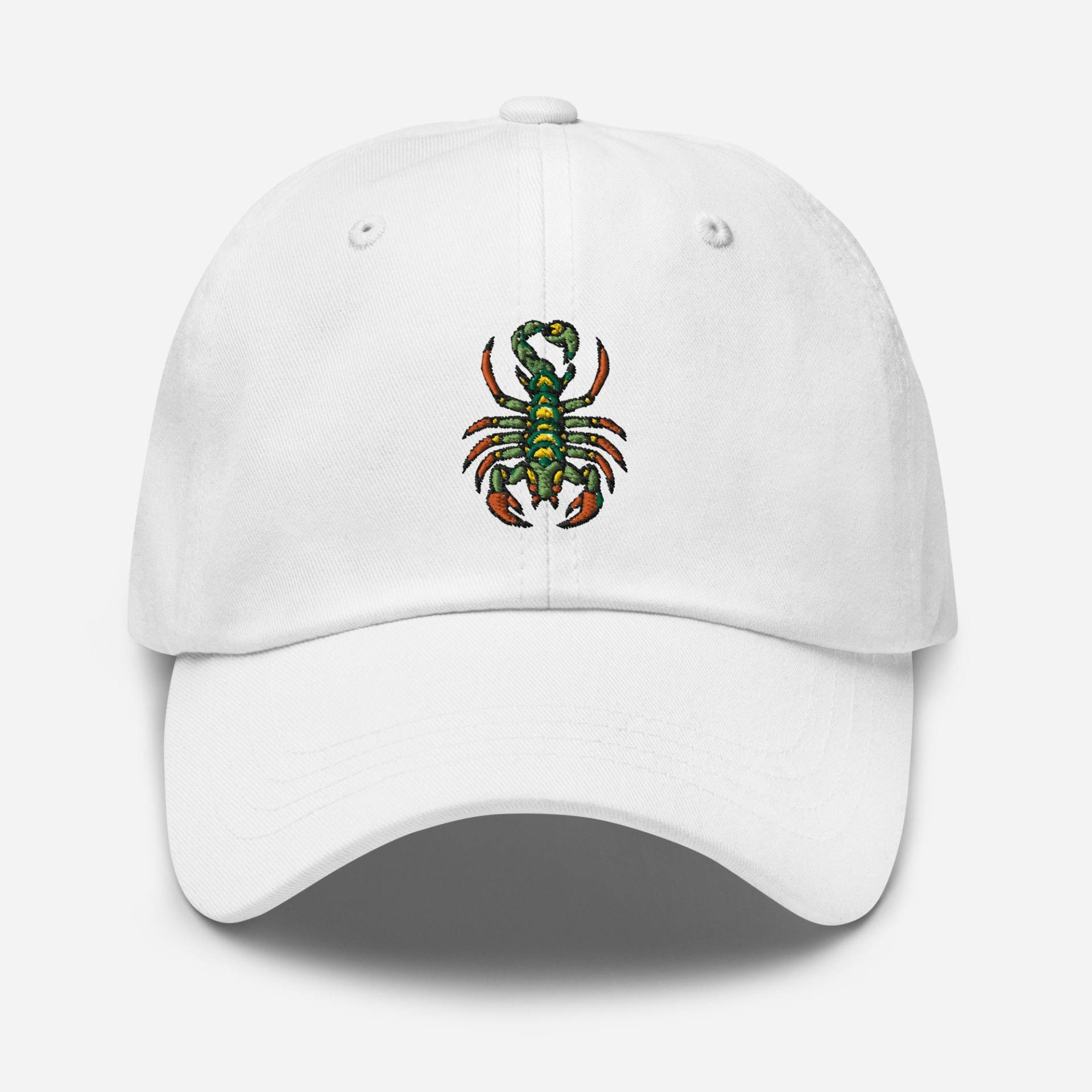 Tattoo Skorpion Papa Hut, Bestickter Mütze, Handgemacht Verstellbar 6 Panel Unisex Baseball Cap Geschenk Für Ihn, Mehrere Farben von StitchinSmilesCo