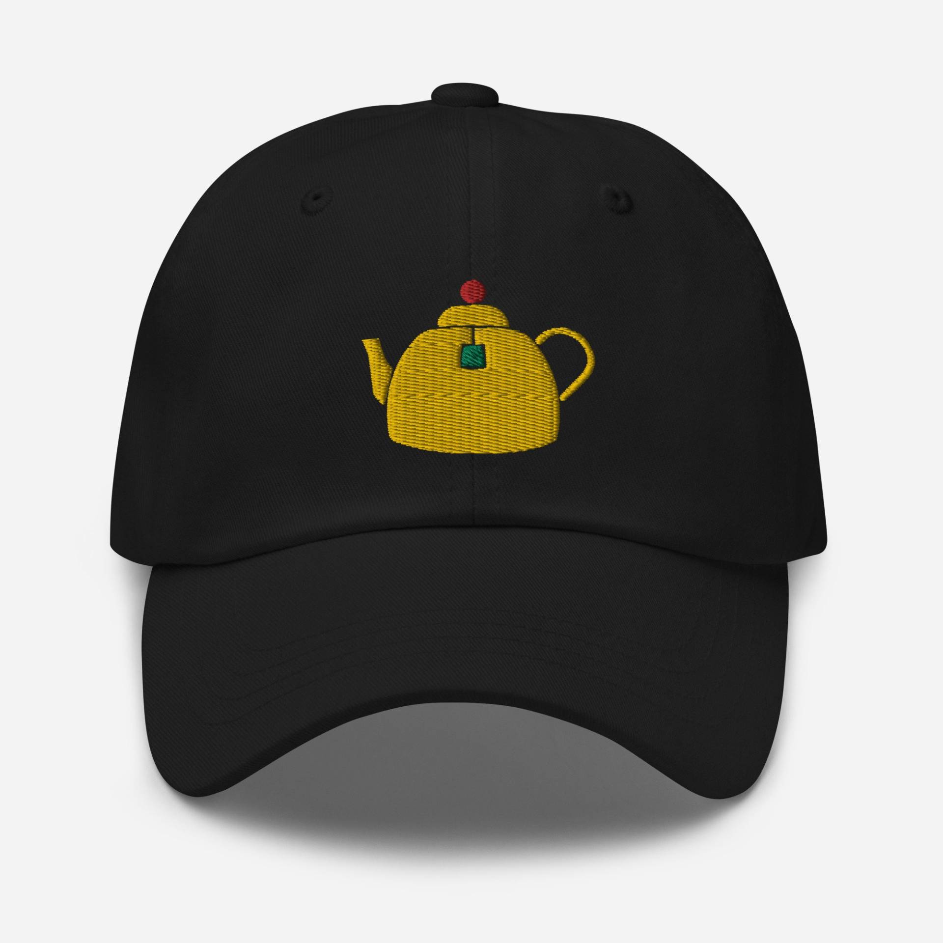 Teekanne Papa Hut, Bestickter Hut Für Teeliebhaber, Wasserkocher Embroidery Design Auf Gemütlicher Handgefertigter Unisex Verstellbare von StitchinSmilesCo