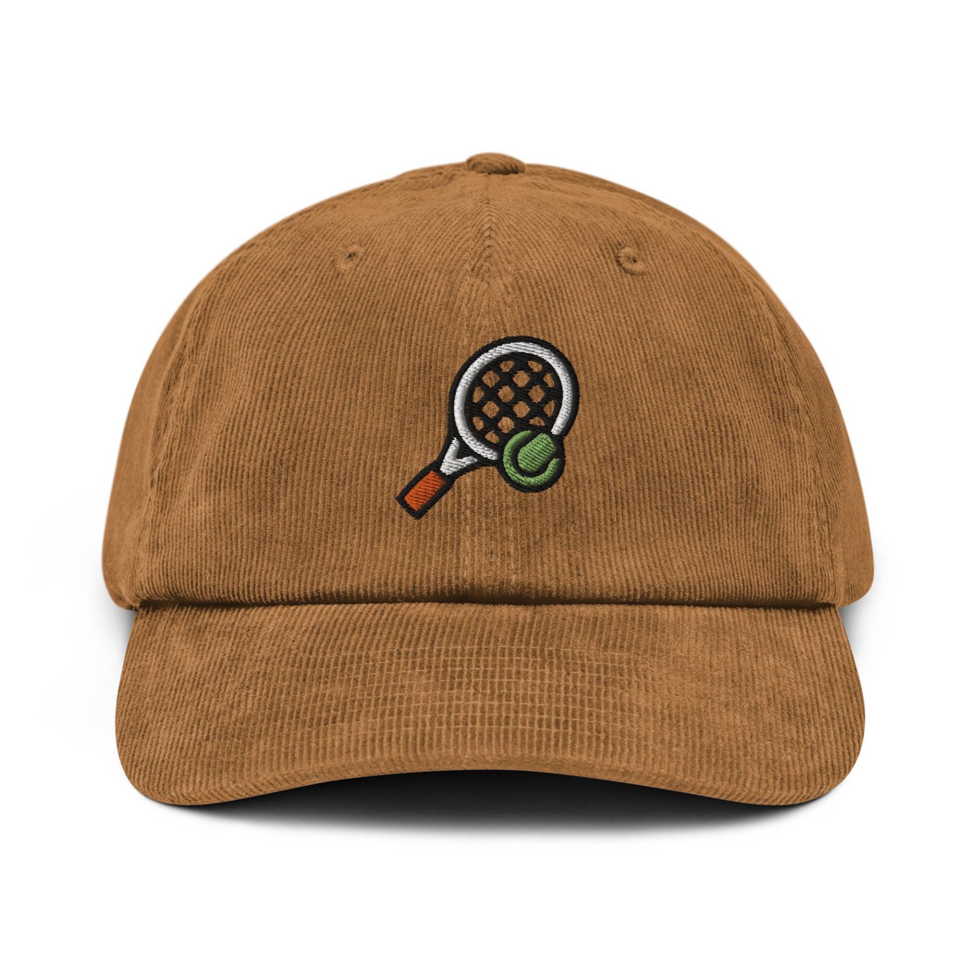 Tennisschläger Cord Mütze, Bestickte Sport Papa Mütze Vintage Stil, Tennisspieler Geschenk Für Ihn Oder Sie, Unisex Verstellbar Mehrere Farben Tennisschläger Cord Mütze, Bestickte Sport Papa Mütze Vintage Stil, Tennisspieler Geschenk Für Ihn Oder Sie, Unisex Verstellbar Mehrere Farben von StitchinSmilesCo