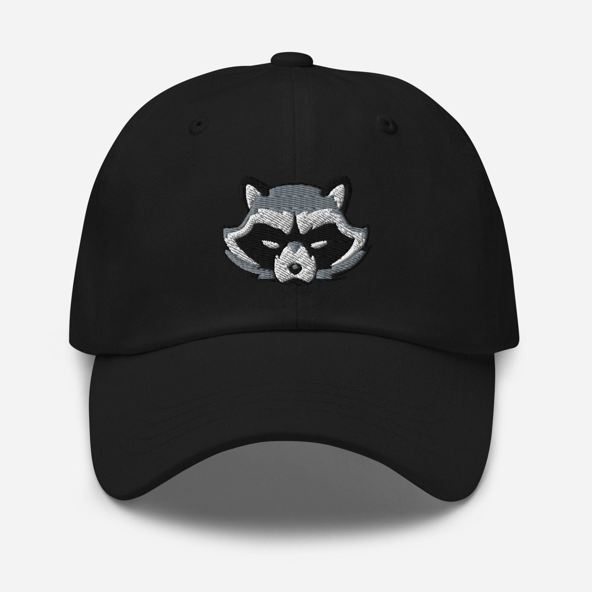 Waschbär Papa Hut, Trash Panda Bestickter Kopf Coole Handgefertigte Unisex Verstellbare Baseballkappe, Tierstickerei Geschenk, Mehr Farben von StitchinSmilesCo