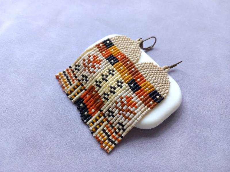 Erdfarben Fransen Gewebte Ohrringe Rocailles Miyuki von StitchlaneStudio