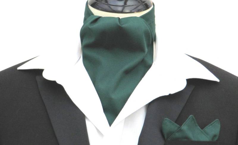Herren Flaschengrün Uni 100% Baumwolle Ascot Krawatte + Halstuch von StockAndCravatMarket