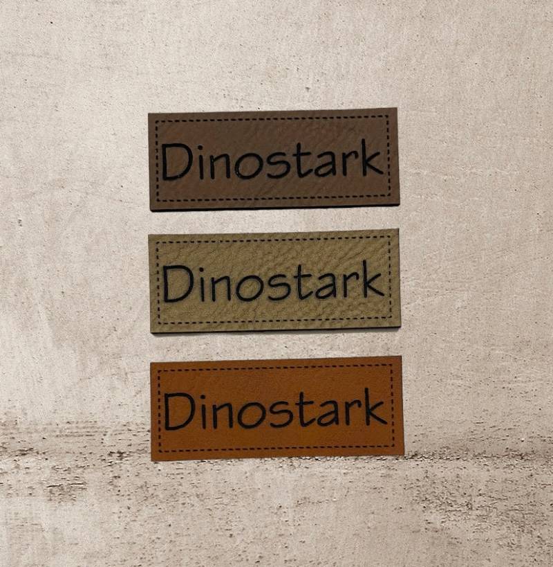 Kunstleder Label | 2x5 cm Dinostark Patch Aufnäher Patches Etiketten Verschiedene Farben Kunstleder Label | 2x5 cm Dinostark Patch Aufnäher Patches Etiketten Verschiedene Farben von Stoeffchendealer