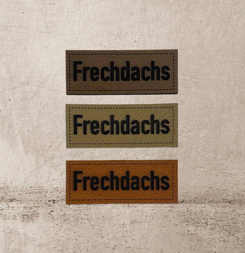 Kunstleder Label | 2x5 cm Frechdachs Patch Aufnäher Patches Etiketten Verschiedene Farben Kunstleder Label | 2x5 cm Frechdachs Patch Aufnäher Patches Etiketten Verschiedene Farben von Stoeffchendealer