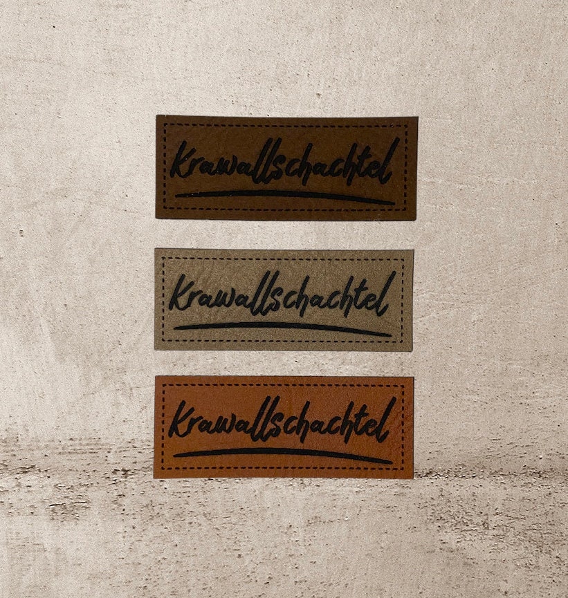 Kunstleder Label | 2x5 cm Krawallschachtel Patch Aufnäher Patches Etiketten Verschiedene Farben Kunstleder Label | 2x5 cm Krawallschachtel Patch Aufnäher Patches Etiketten Verschiedene Farben von Stoeffchendealer