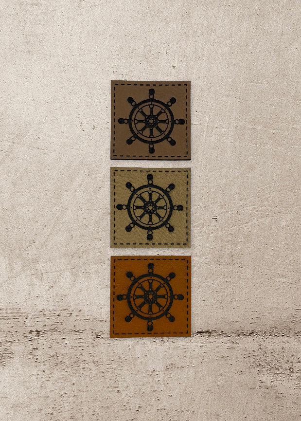Kunstleder Label | 4x4cm| Steuerrad Patch Aufnäher Patches Etiketten Verschiedene Farben von Stoeffchendealer