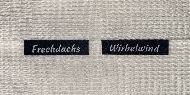 Weblabel | Frechdachs Wirbelwind Schwarz Patch Aufnäher Patches Etiketten Verschiedene Farben Weblabel | Frechdachs Wirbelwind Schwarz Patch Aufnäher Patches Etiketten Verschiedene Farben von Stoeffchendealer