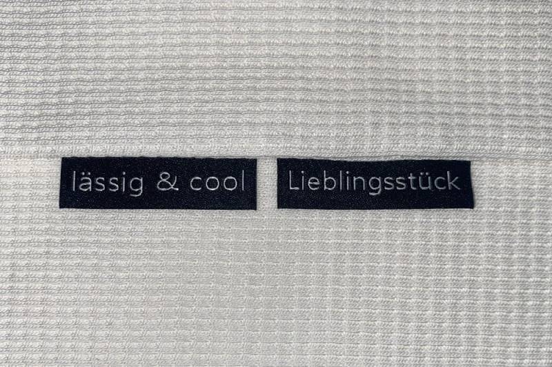 Weblabel | Lässig & Cool/Lieblingsstück Schwarz Patch Aufnäher Patches Etiketten Verschiedene Farben Weblabel | Lässig & Cool/Lieblingsstück Schwarz Patch Aufnäher Patches Etiketten Verschiedene Farben von Stoeffchendealer