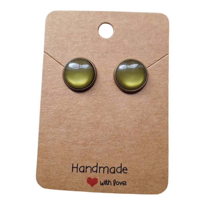 Bronze Ohrstecker Cabochon Olivgrün Bronze Ohrstecker Cabochon Olivgrün von StoffAtelierDesign