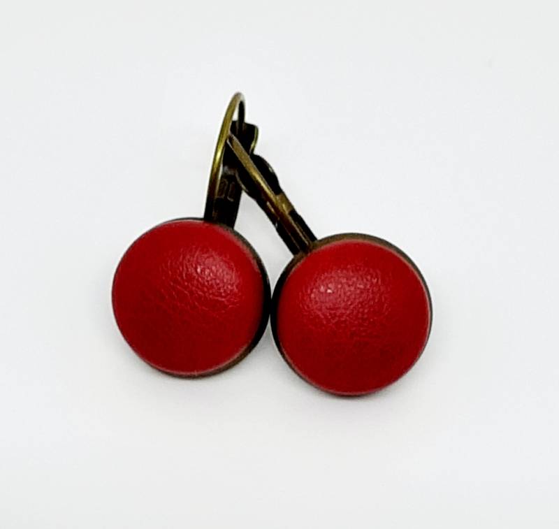 Ohrhänger Bronze Stoffknopf Leder Rot von StoffAtelierDesign