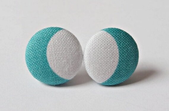 Ohrstecker Stoffknopf "Halb&halb" von StoffAtelierDesign