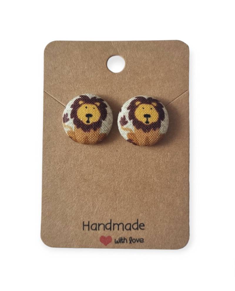 Ohrstecker Stoffknopf Löwen von StoffAtelierDesign