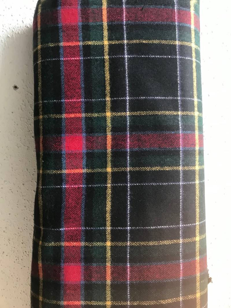 Karo Stoff - Meterware- Aus Wolle Polyester Schottenkaro Kilt Folklore von StoffeLorenz