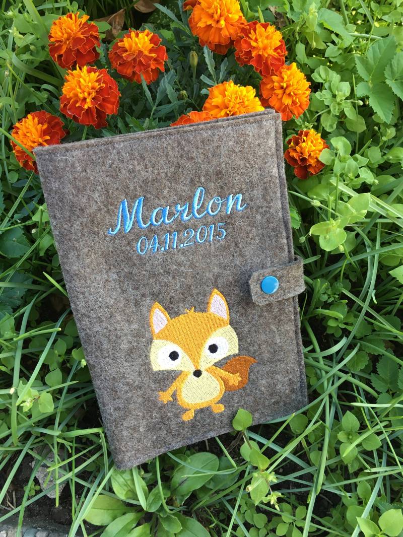 Untersuchungsheft-Hülle Aus Filz Mit Fuchs von StoffelieneBerlin