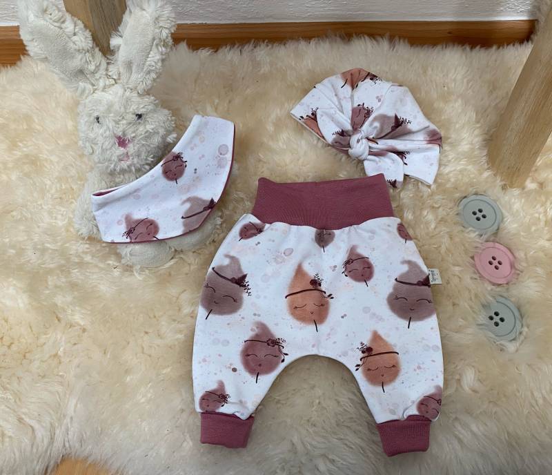 Baby Pumphosen Geschenkset, Pumphose, Turbanmütze, Halstuch, Boho Babyset, Babypumphose, Süße Mädchen Geburt Geschenk von Stoffkonfetti