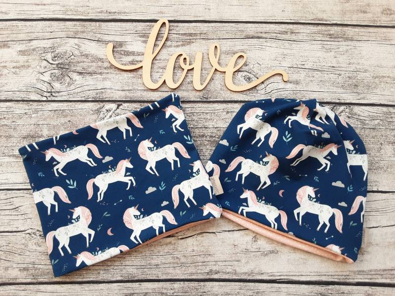 Beanie Einhorn Mit Oder Ohne Loop - Mütze Für Mädchen Blau/Apricot von Stoffloewe