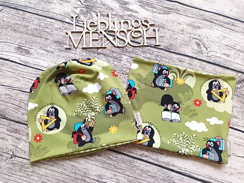 Beanie Mit Oder Ohne Loop Pauli Der Kleine Maulwurf Buchstaben Abc Schule - Mütze Für Mädchen Und Jungs Grün von Stoffloewe
