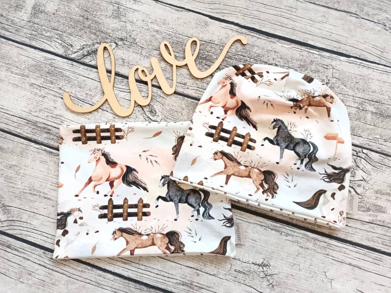 Beanie Pferdekoppel Mit Oder Ohne Loop - Innenstoff Fleece Jersey Mütze Für Mädchen Pferde Und Herzchen von Stoffloewe