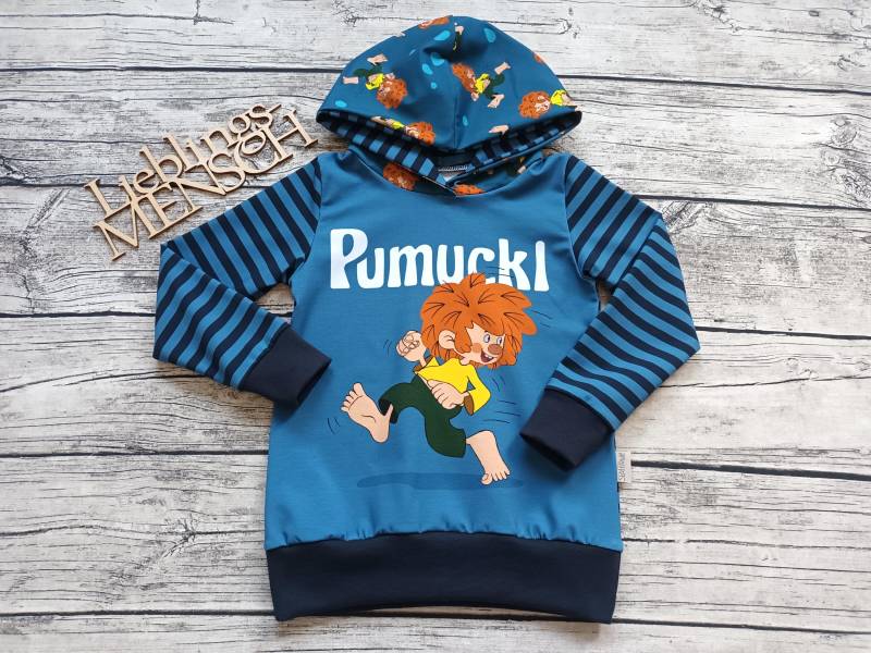 Einzelstück Größe 110 Kapuzenpullover Pumuckl Der Kleine Kobold - Pullover/Hoodie Für Mädchen Und Jungs Blau von Stoffloewe