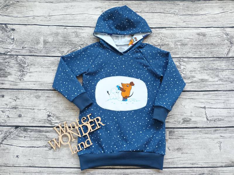 Kapuzenpullover Sendung Mit Der Maus - & Elefant Spaß Im Schnee Hoodie/Pullover Für Mädchen Und Jungs Blau/Weiß von Stoffloewe