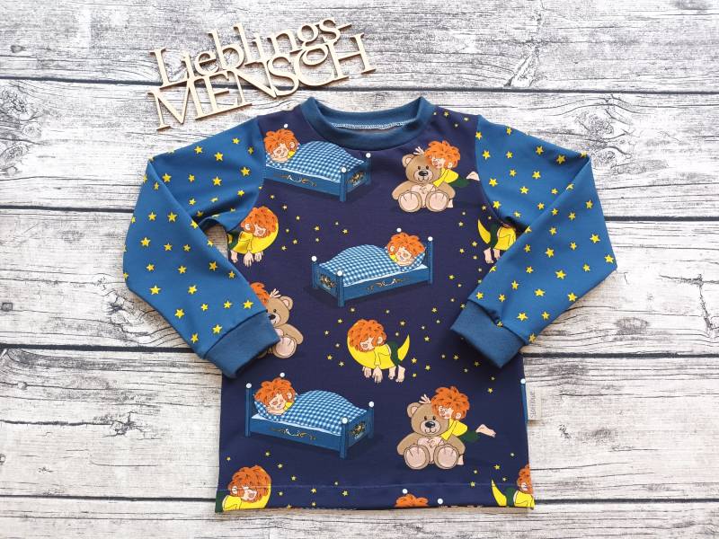 Langarmshirt Pumuckl - Pullover Meister Eder & Sein Kobold Für Mädchen Und Jungs Dunkelblau von Stoffloewe