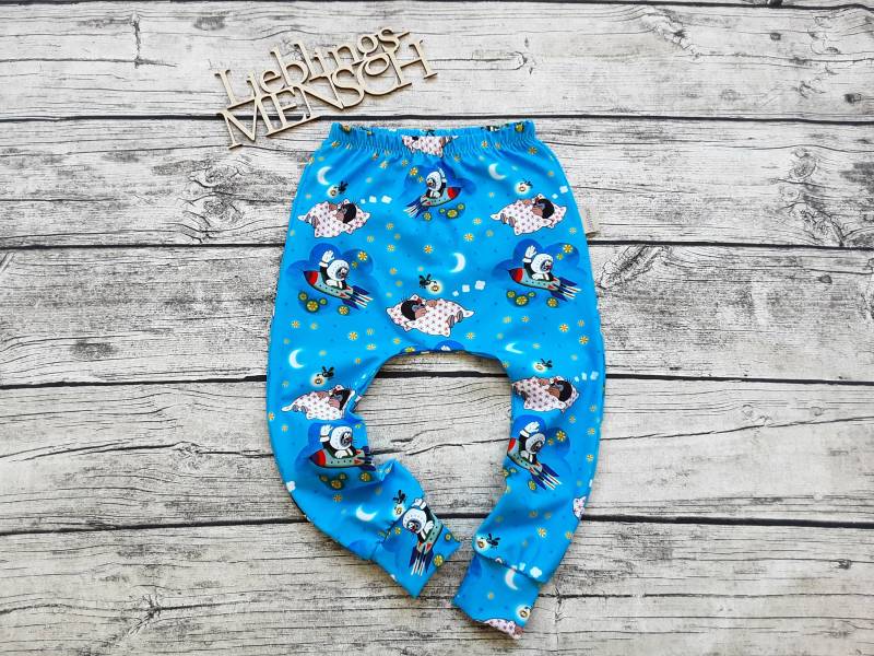 Letzte 2-3 Jahre Slim Harem Hose Pauli Der Kleine Maulwurf Astronaut Im Weltraum Mit Glühwürmchen - Babyhose Kinderhose von Stoffloewe