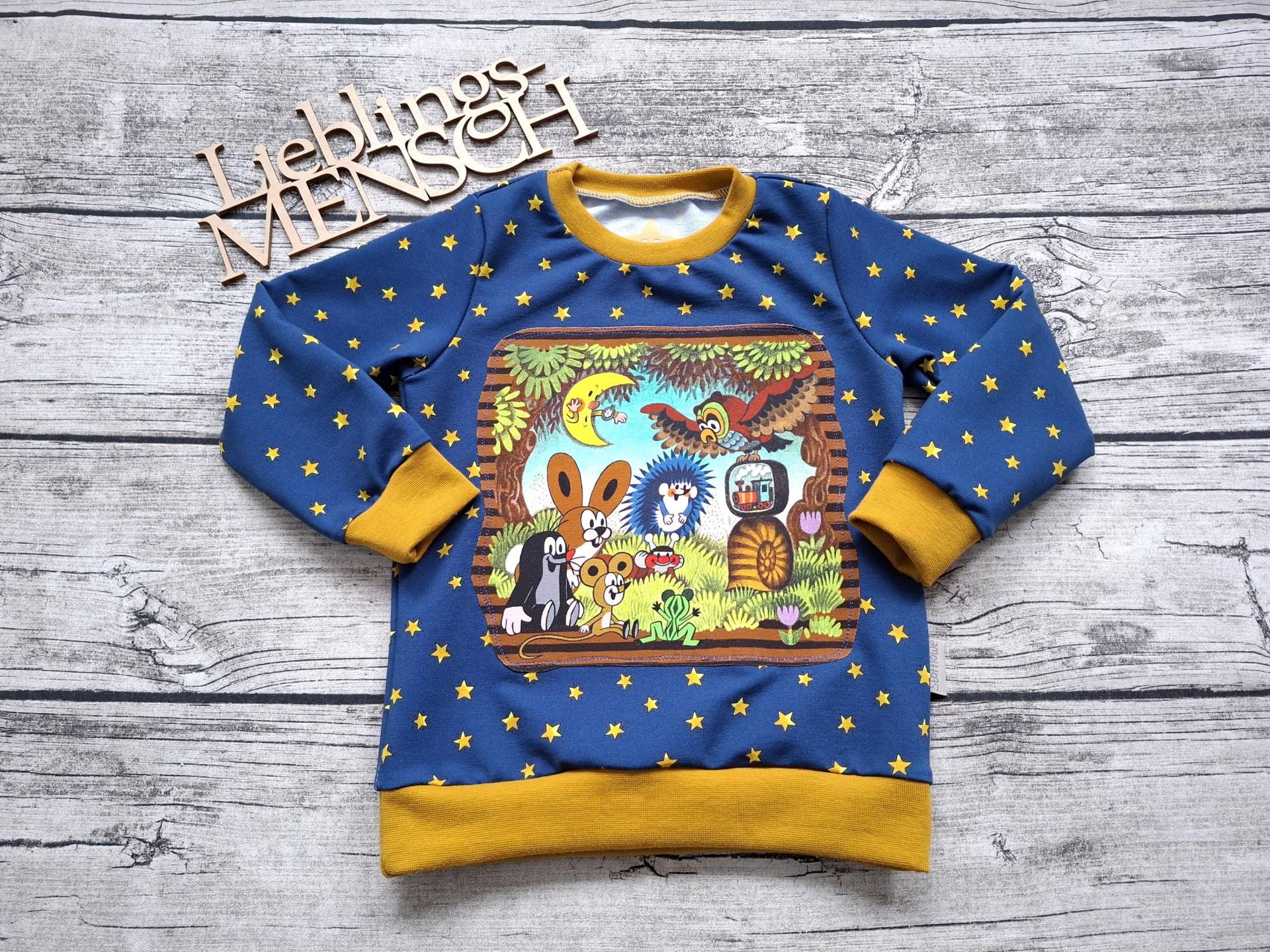 Sweatshirt Pauli Der Kleine Maulwurf Und Seine Freunde - Pullover Für Mädchen Jungs Mit Sterne Dunkelblau von Stoffloewe