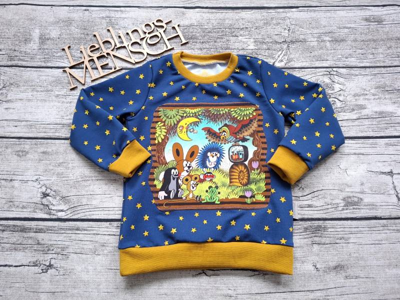 Sweatshirt Pauli Der Kleine Maulwurf Und Seine Freunde - Pullover Für Mädchen Jungs Mit Sterne Dunkelblau von Stoffloewe