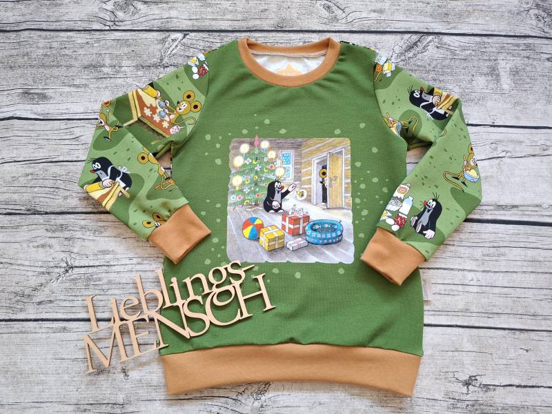 Sweatshirt Pauli Der Kleine Maulwurf Weihnachtszeit - Pullover Für Mädchen Und Jungs Sweatshirt Pauli Der Kleine Maulwurf Weihnachtszeit - Pullover Für Mädchen Und Jungs von Stoffloewe