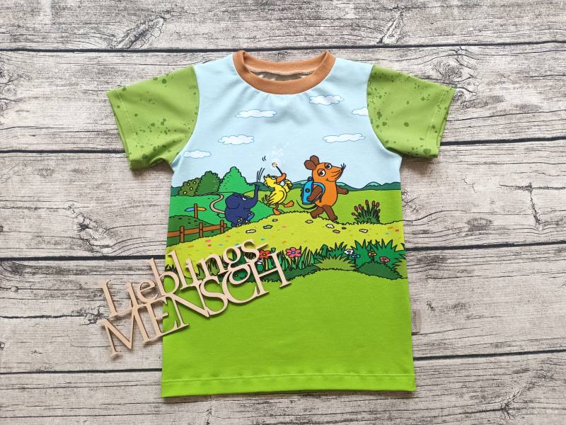 T-Shirt Die Sendung Mit Der Maus - Mauswanderung Oberteil Für Mädchen Und Jungs von Stoffloewe
