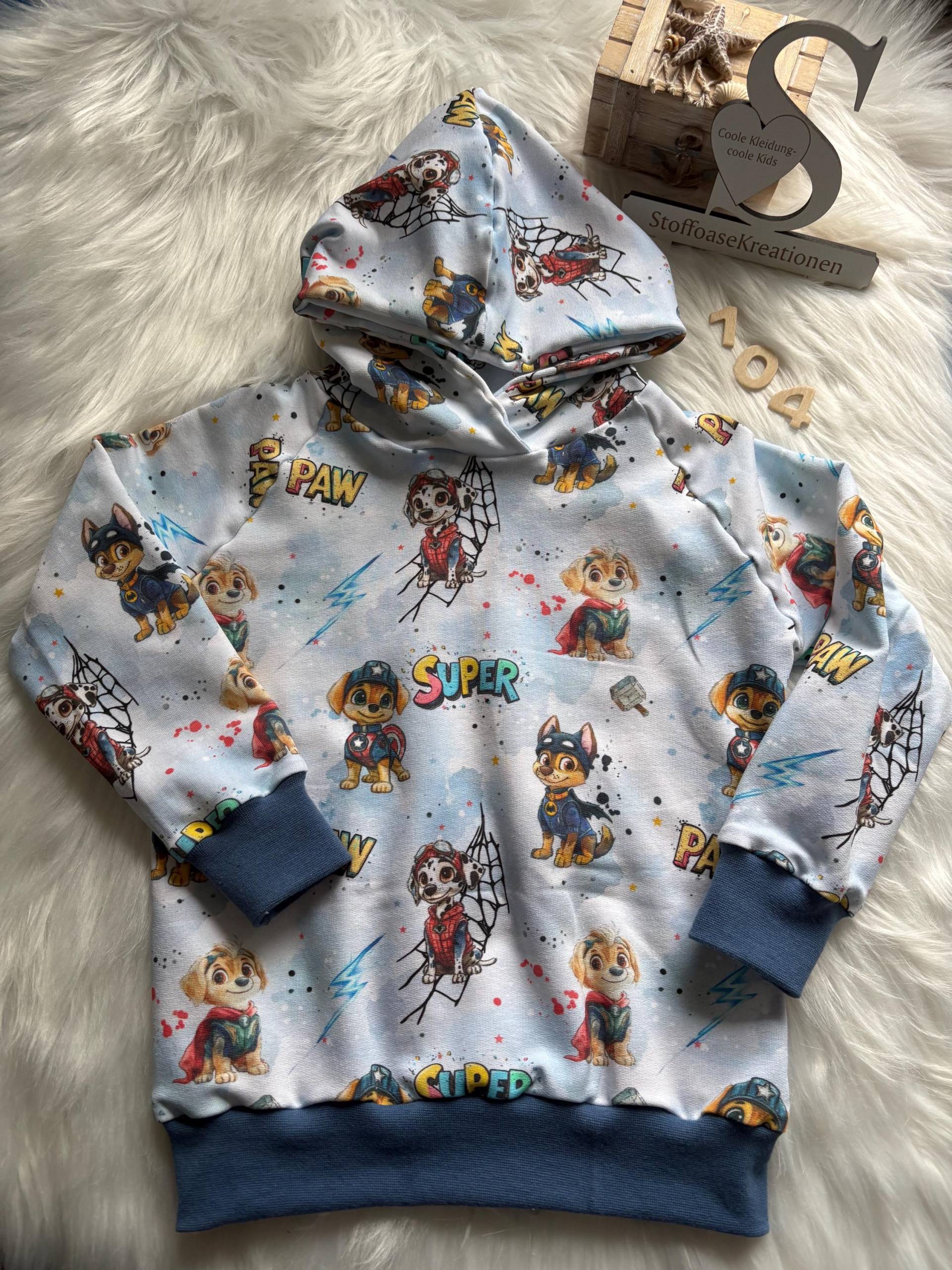 Hoodie Super Paw Größe 104 Hoodie Super Paw Größe 104 von StoffoaseKreationen