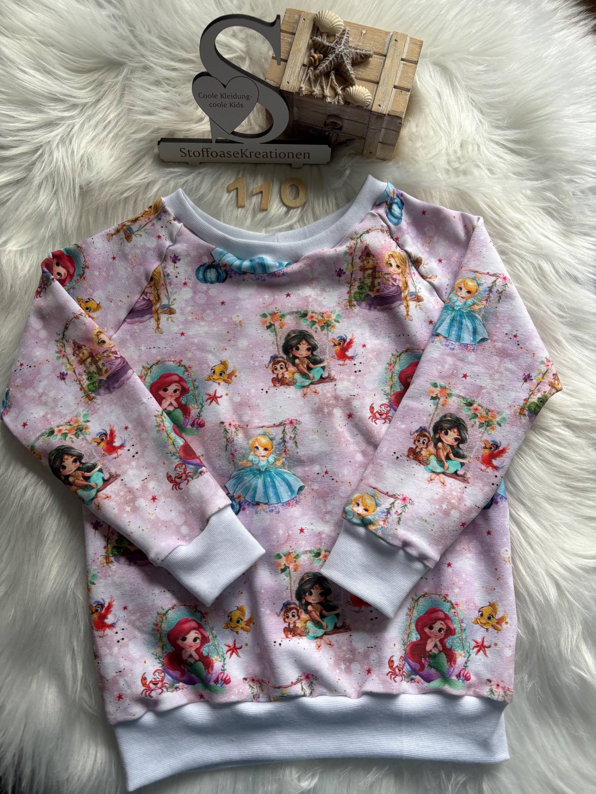 Pullover Prinzessinnenparty Größe 110 von StoffoaseKreationen