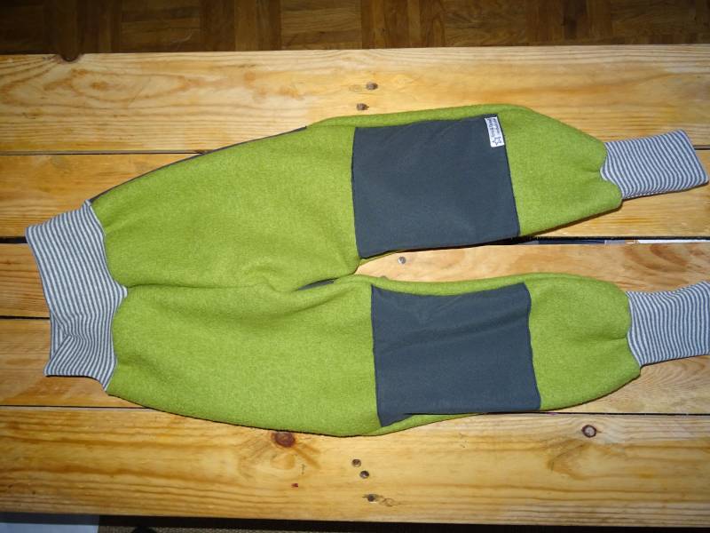 Wollwalkhose Für Kinder , Warm Und Robust Mit Softshellverstärkung , Grün/Grau von Stoffremise