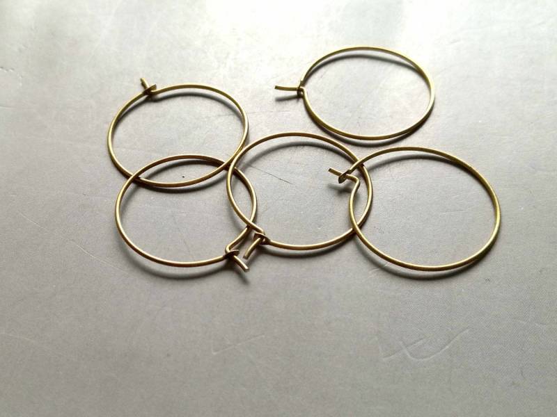 50 Stück Rohe Messing Ohr Draht Ohrringe Creolen Zubehör 55 Mm - F907 von StoneAge2