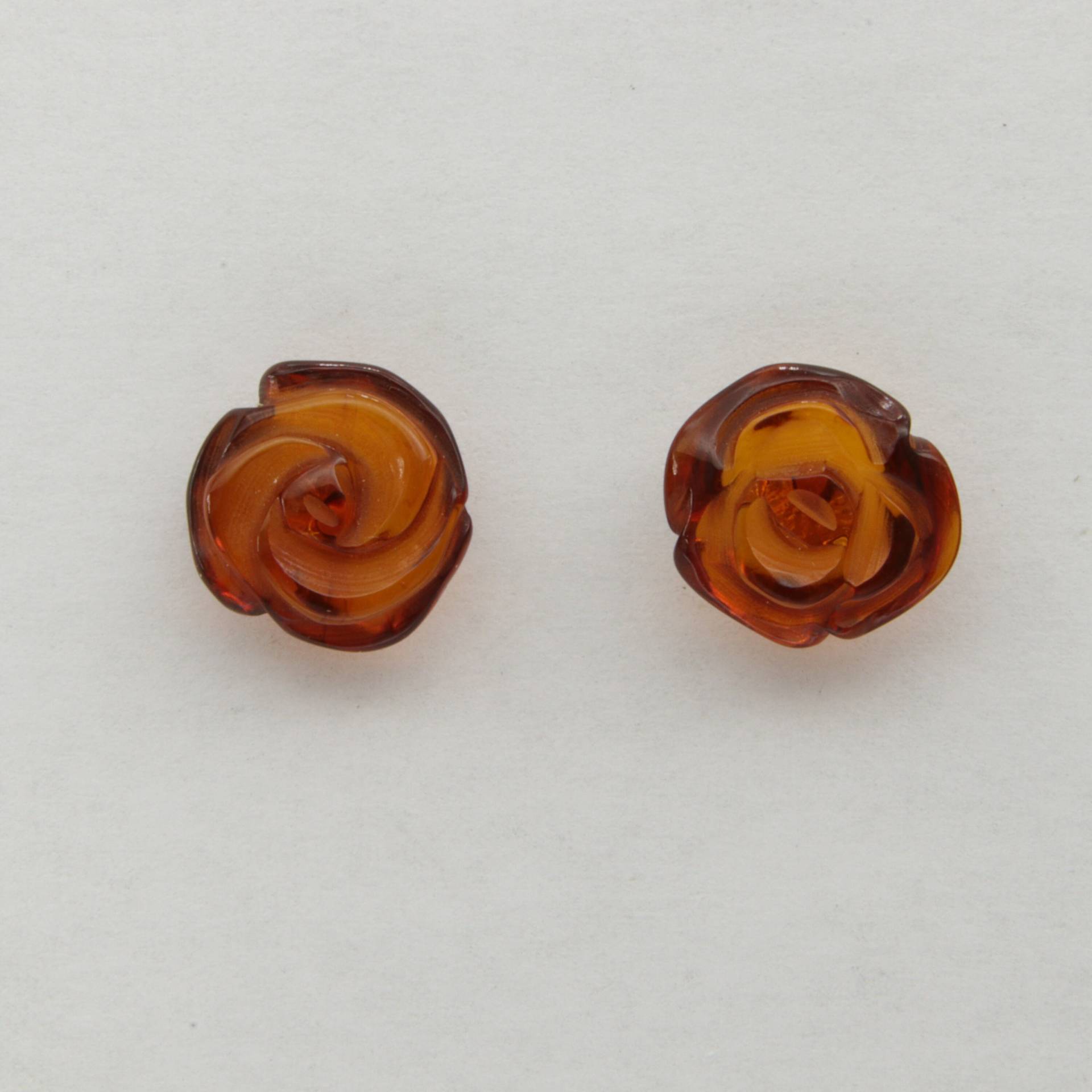 Echte, Natürliche Cognac/Braune Baltic Amber Blume Floral - Ohrstecker 925 Sterling Silber Schmetterlingsverschluss von StoneAndRox