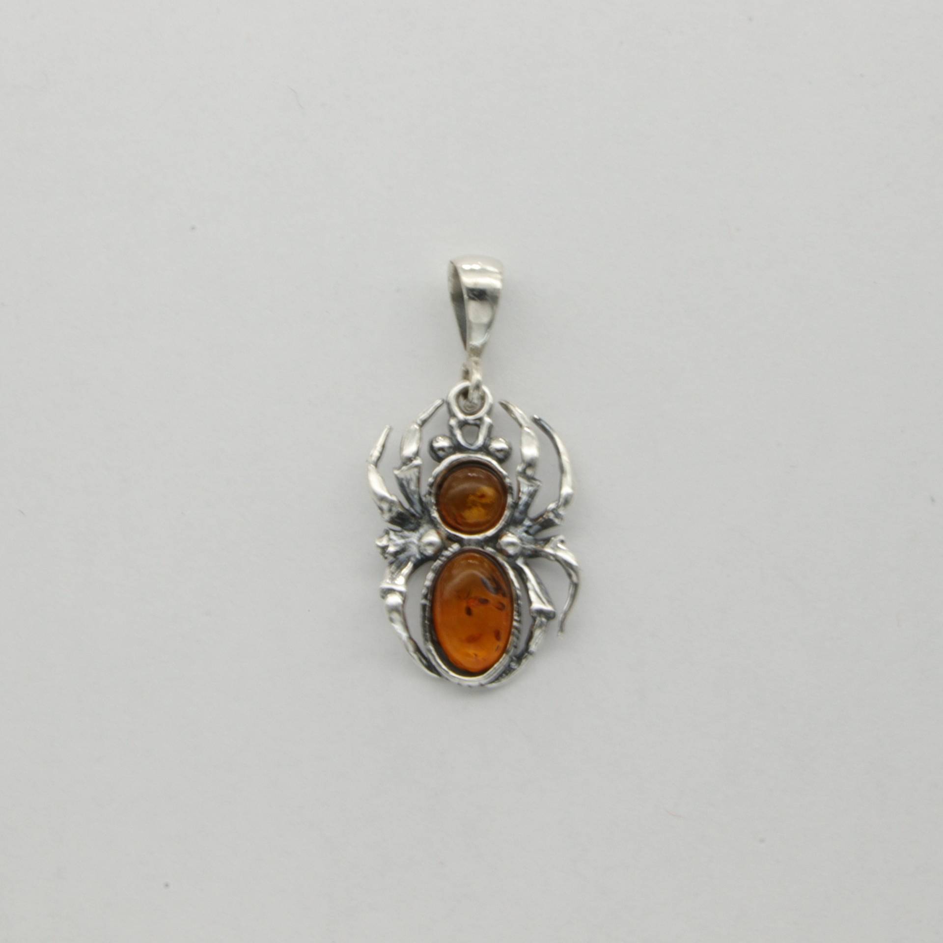 Echter Und Natürlicher Cognac/Brauner Runder Baltic Amber Spinnenanhänger Aus 925Er Sterlingsilber - Polen Multicolor von StoneAndRox