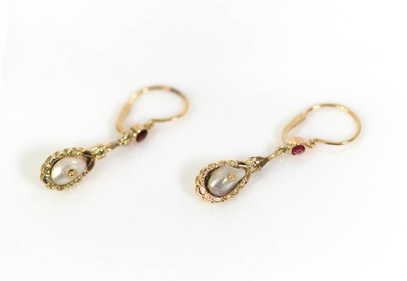 Antik Ohrschmuck Gelbgold 585 - 14Kt Perle + Roter Stein, L 2, 8cm von StoneBox94