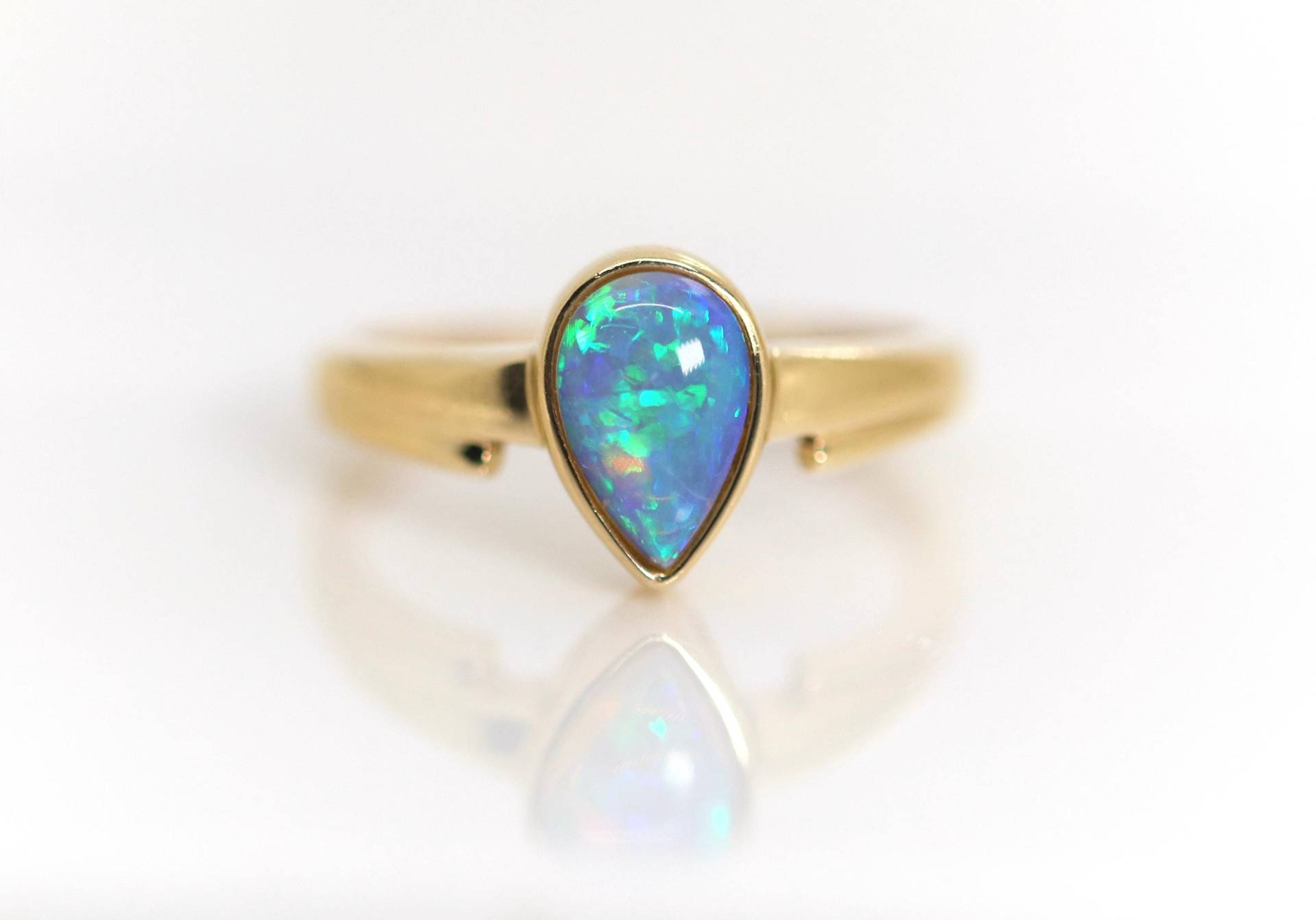 Damen Gelbgoldring Opal Tropfen Birne Träne 14Kt - 585 Elegant, Gr. 56 von StoneBox94