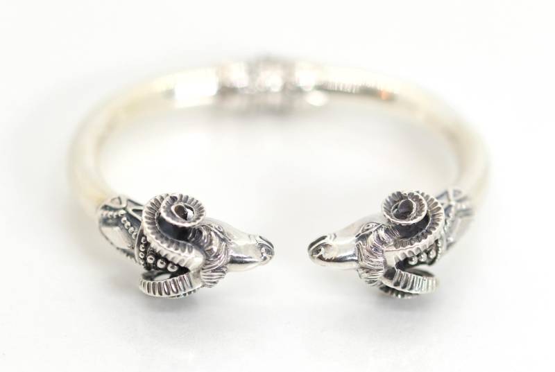 Widder Sterlingsilber Armspange 925 Klappbar Tier Horoskop Detailliert, L 17, 5cm von StoneBox94