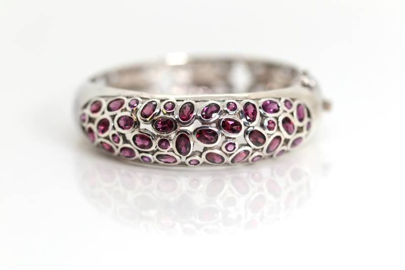 sterlingsilber Armreif Almandin Granat Floral Blumen Klappbar, Ø 5, 7cm X 5, 5cm sterlingsilber Armreif Almandin Granat Floral Blumen Klappbar, Ø 5, 7cm X 5, 5cm von StoneBox94