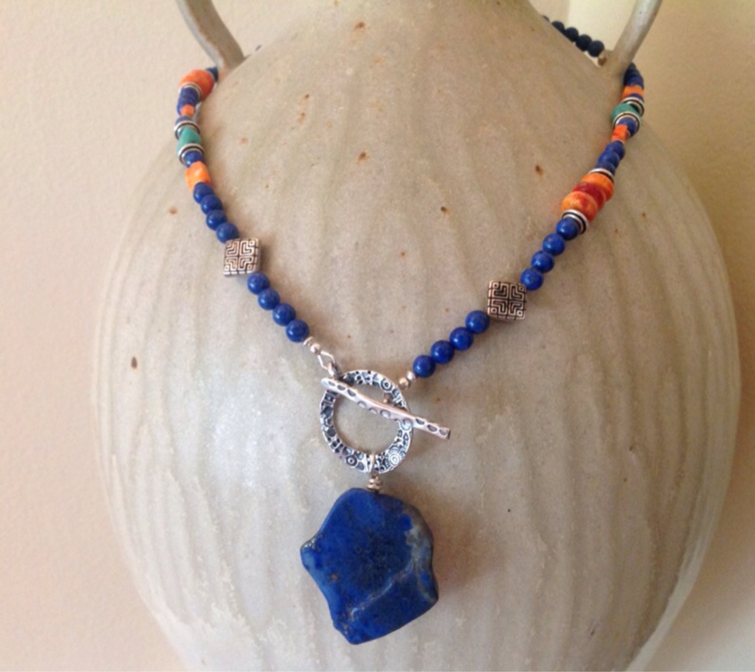 Lebendige Lapis & Sterling Silber Halskette Lebendige Lapis & Sterling Silber Halskette von StoneBrokeCreations
