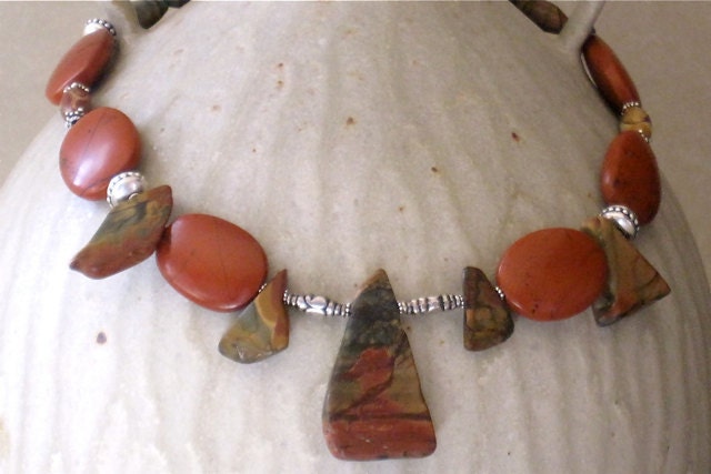 Wunderschöne Red River Jaspis & Sterling Statement Halskette von StoneBrokeCreations
