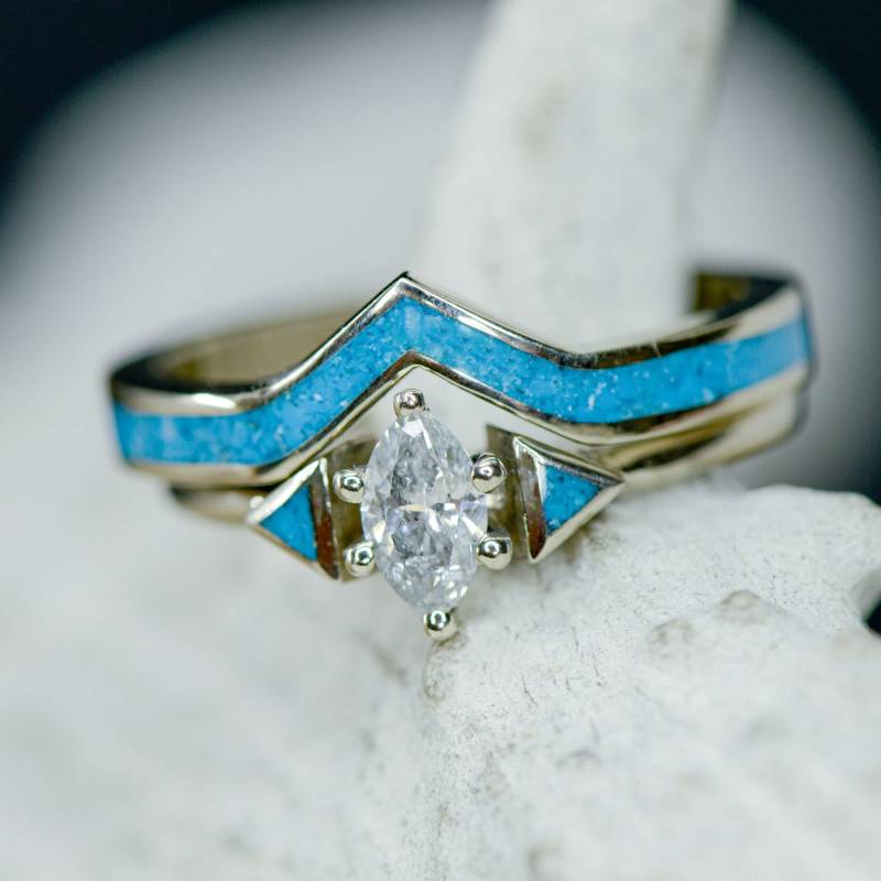 Marquise Diamant Und Türkis Mit V-Ring Stacking Band - Stone Forge Studios von StoneForgeStudios