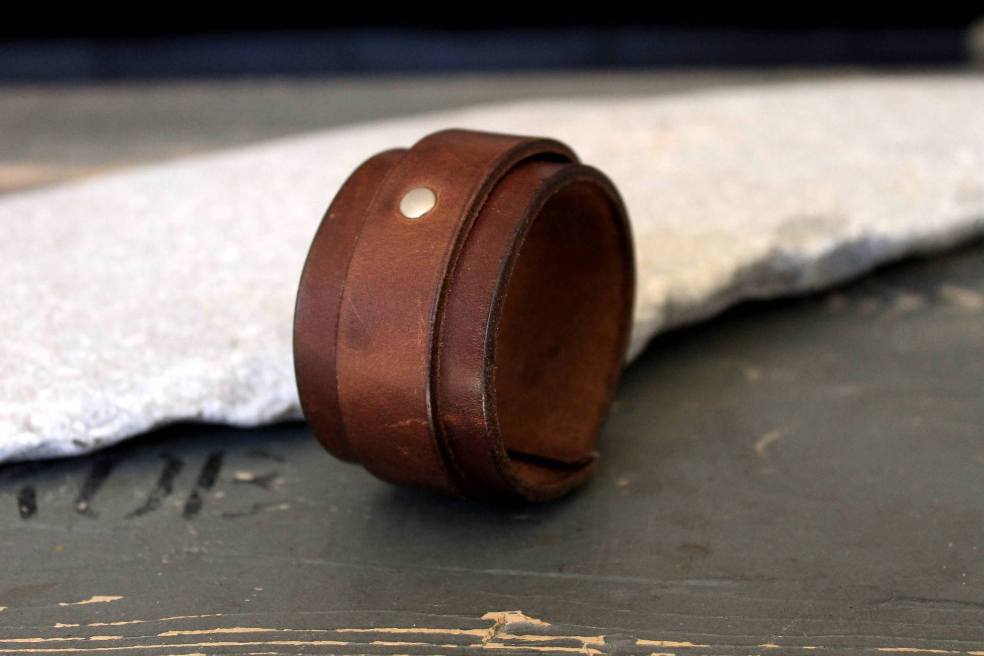 Ledermanschette, Breites Lederarmband, Breite Lederarmband von StoneHillshop