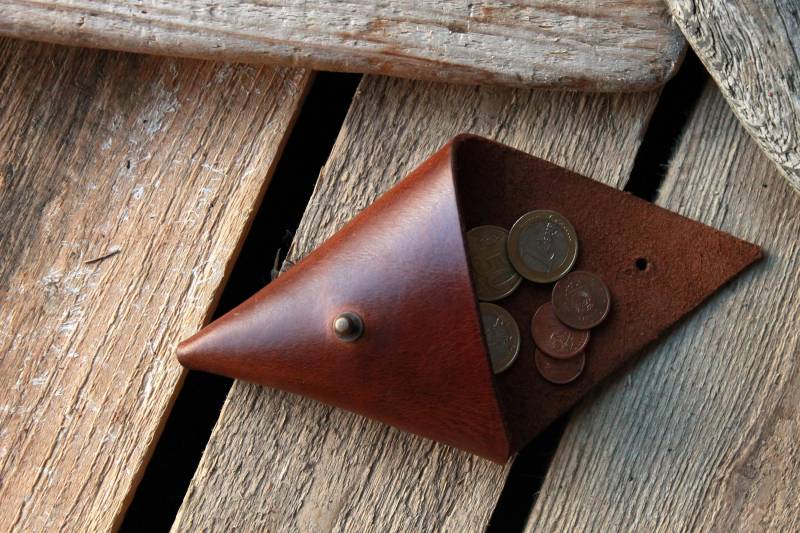Münztasche, Leder Münzetui, Dreieck Geldbörse, Münzetui von StoneHillshop