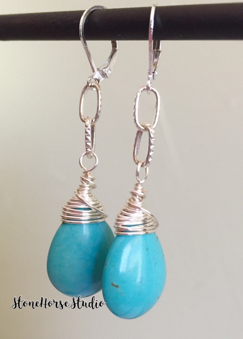Einfache Broilette Gewickelt Teardrop Ohrringe Einfache Broilette Gewickelt Teardrop Ohrringe von StoneHorseStudio