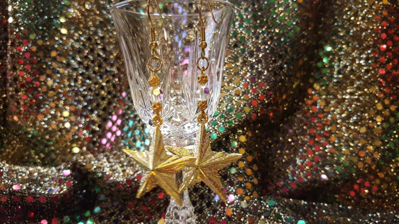 Gold Funkelnde Stern Weihnachten Pierced Ohrringe Gold Funkelnde Stern Weihnachten Pierced Ohrringe von StoneJewelryCompany