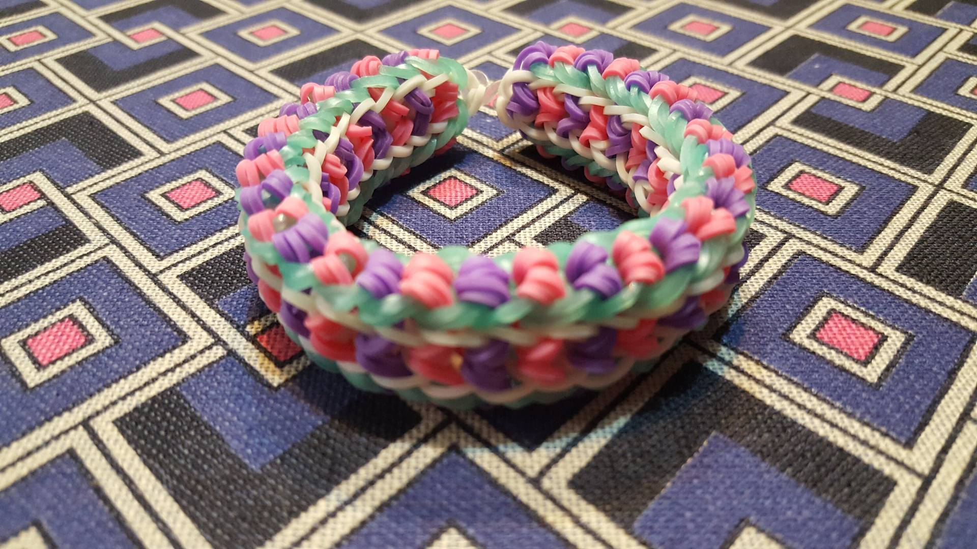 Rainbow Loom Baumwolle Candy Spring Fever Stretchy Armband Rainbow Loom Baumwolle Candy Spring Fever Stretchy Armband von StoneJewelryCompany